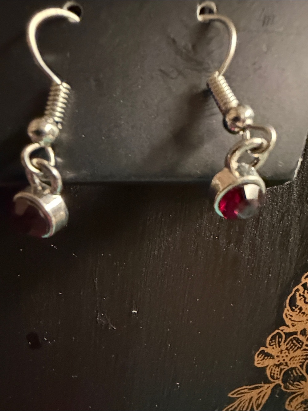 paparazzi Silver-Tone Earrings with Ruby Red Gems. New
🆕